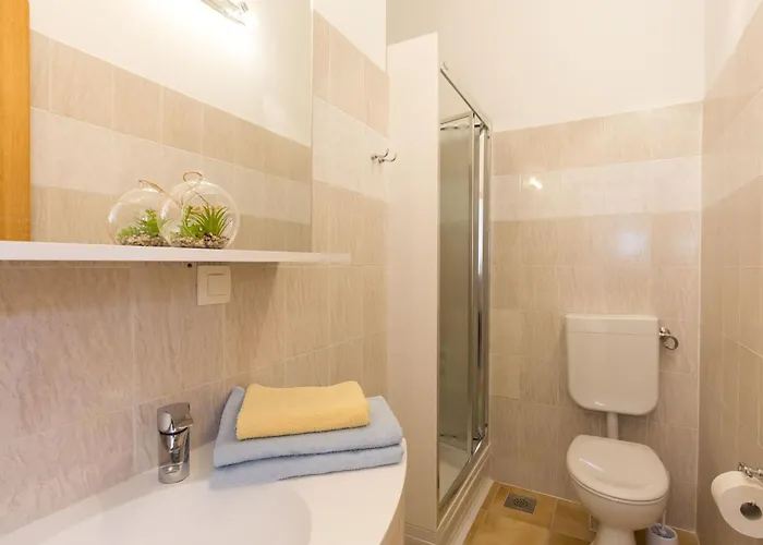 Tamaris C Direkt Am Wasser By Interhome Lägenhet