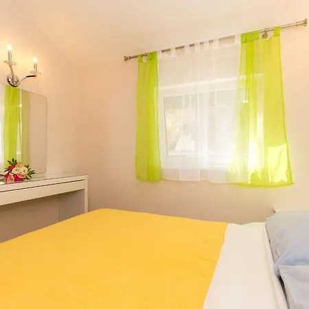 Tamaris C Direkt Am Wasser By Interhome Apartment